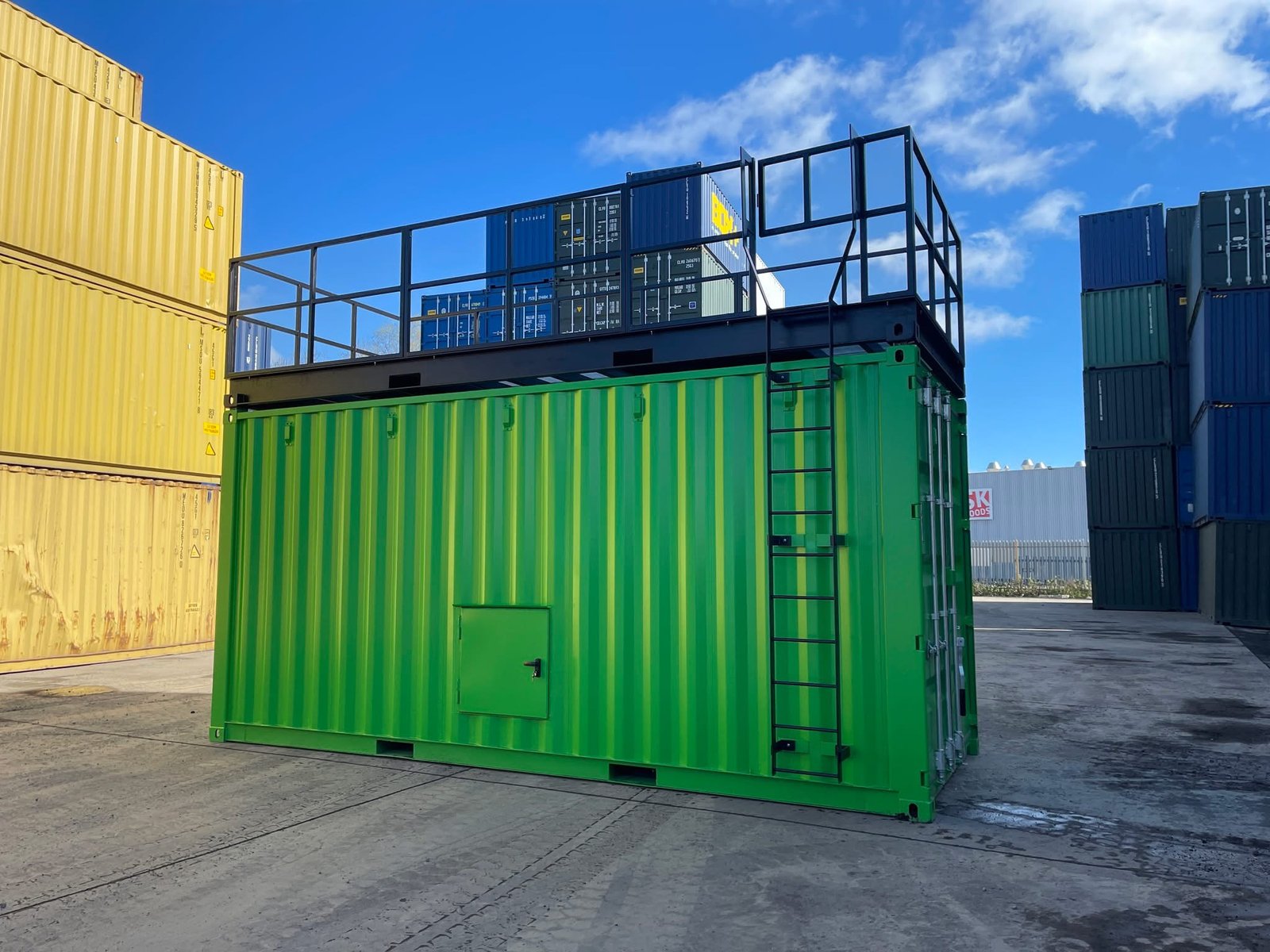 IMG_2977 ๐น 20ft Confined Space Training Container โ Fully Customizable Training Unit - Image 1