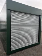 Ex insulated Fridge Container 11ft.6 With Brand New locking Roll Up Door - Image 7