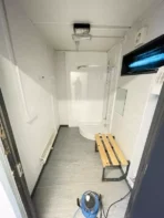 TOILET/OFFICE A/V CONTAINER 32FT X 10FT – SOLD AS SEEN - Image 4