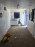 Used 20ft x 8ft shipping container canteen - Image 3