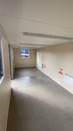 Used 20ft shipping container office - Image 3