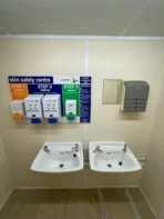 TOILET/OFFICE A/V CONTAINER 32FT X 10FT – SOLD AS SEEN - Image 7